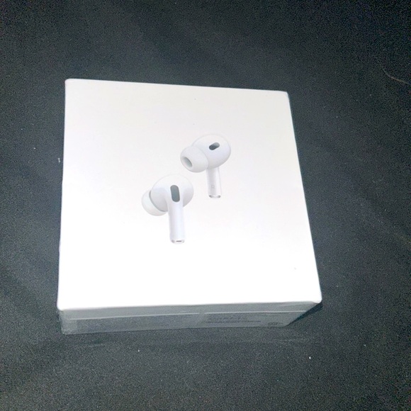 Apple Air Pods Pro 2nd Gen with MagSafe Charging Case Brand New *Sealed*